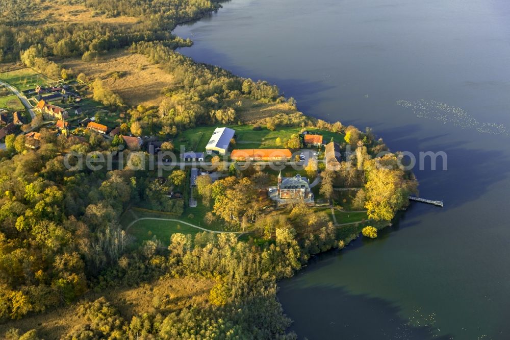 Aerial image Prillwitz - Prill Witz on Lieps lake at the Mecklenburg Lake District in the state of Mecklenburg - Western Pomerania