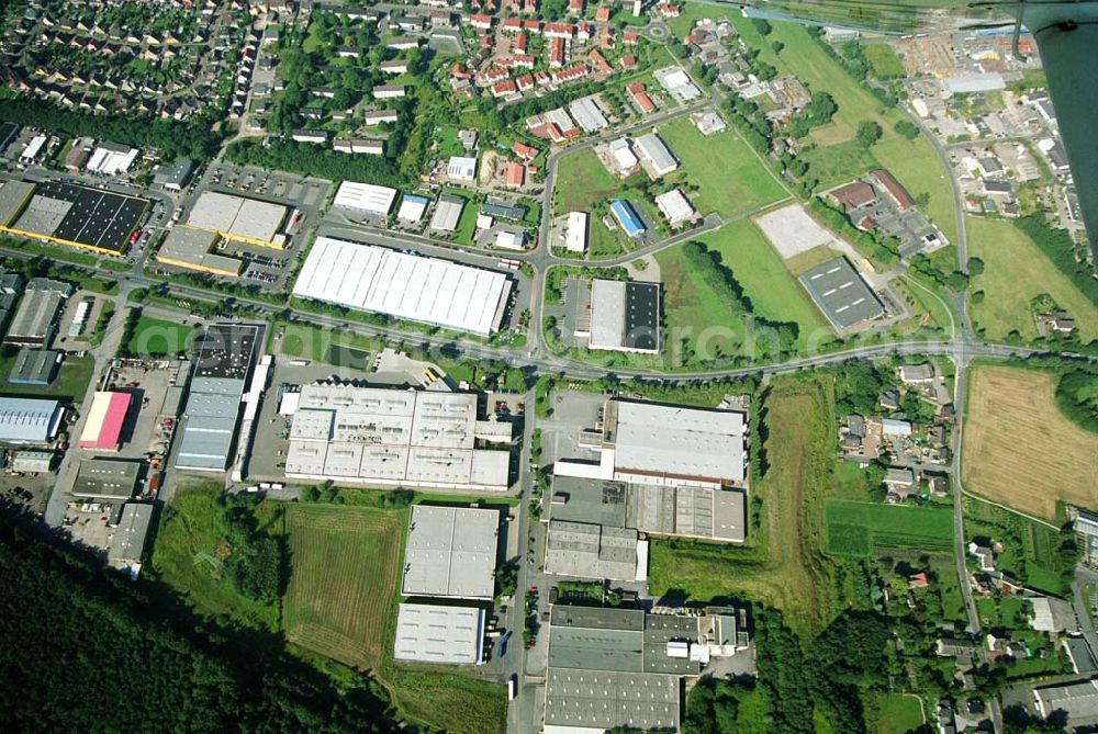 Bergkamen / NRW from the bird's eye view: Produktionshalle der Finnveden Bulten GmbH in Bergkamen.