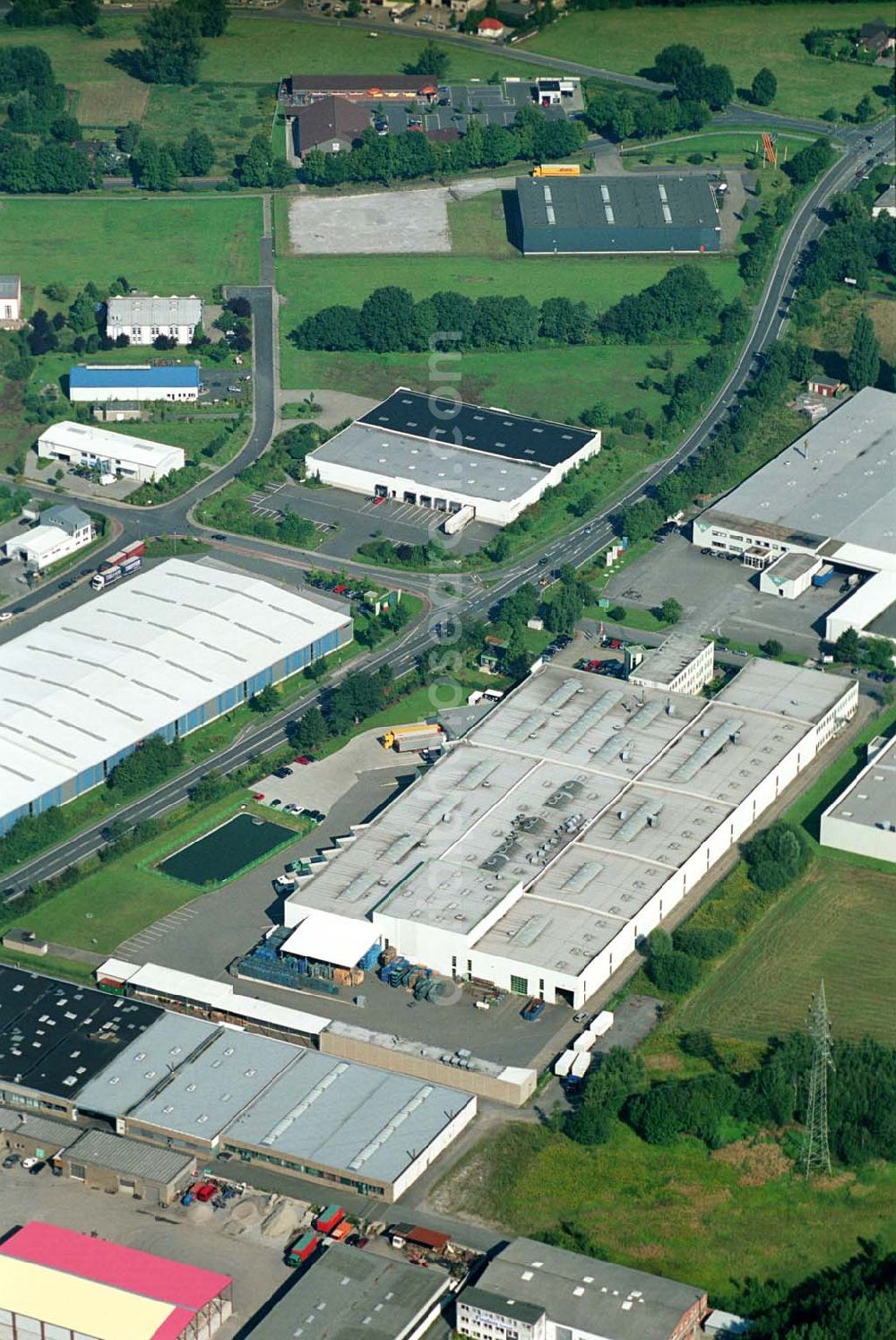 Aerial photograph Bergkamen / NRW - Produktionshalle der Finnveden Bulten GmbH in Bergkamen.