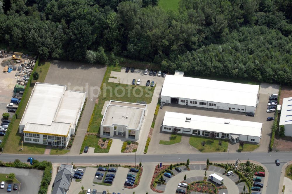 Aerial photograph Bergkamen - Rünthe - Bürogebäude mit Logistikzentrum der Finnveden Bulten GmbH, Industriestr. 20, 59192 Bergkamen-Rünthe, Tel. +49(0)2389 782-0, Fax +49(0)2389 782-43; Vermietung / Verwaltung: Unternehmensgruppe Markus Gerold, An der Vaerstbrücke 1, 59425 Unna, Tel. +49(0)2303 25036-26, Fax +49(0)2303 25036-27, E-Mail: info@markus-gerold.de