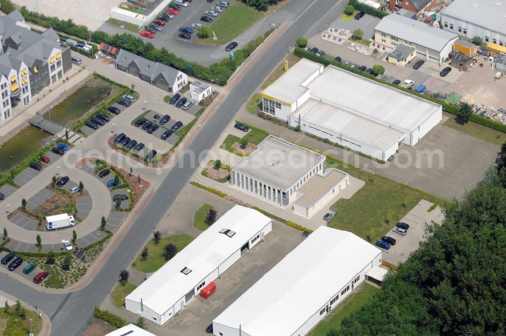 Aerial photograph Bergkamen - Rünthe - Bürogebäude mit Logistikzentrum der Finnveden Bulten GmbH, Industriestr. 20, 59192 Bergkamen-Rünthe, Tel. +49(0)2389 782-0, Fax +49(0)2389 782-43; Vermietung / Verwaltung: Unternehmensgruppe Markus Gerold, An der Vaerstbrücke 1, 59425 Unna, Tel. +49(0)2303 25036-26, Fax +49(0)2303 25036-27, E-Mail: info@markus-gerold.de