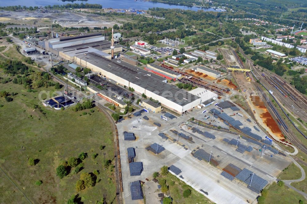 Brandenburg Havel from above - Look at the production facility of B.E.S. Brandenburg Elektrostahlwerke GmbH in Brandenburg upon Havel in the federal state of Brandenburg