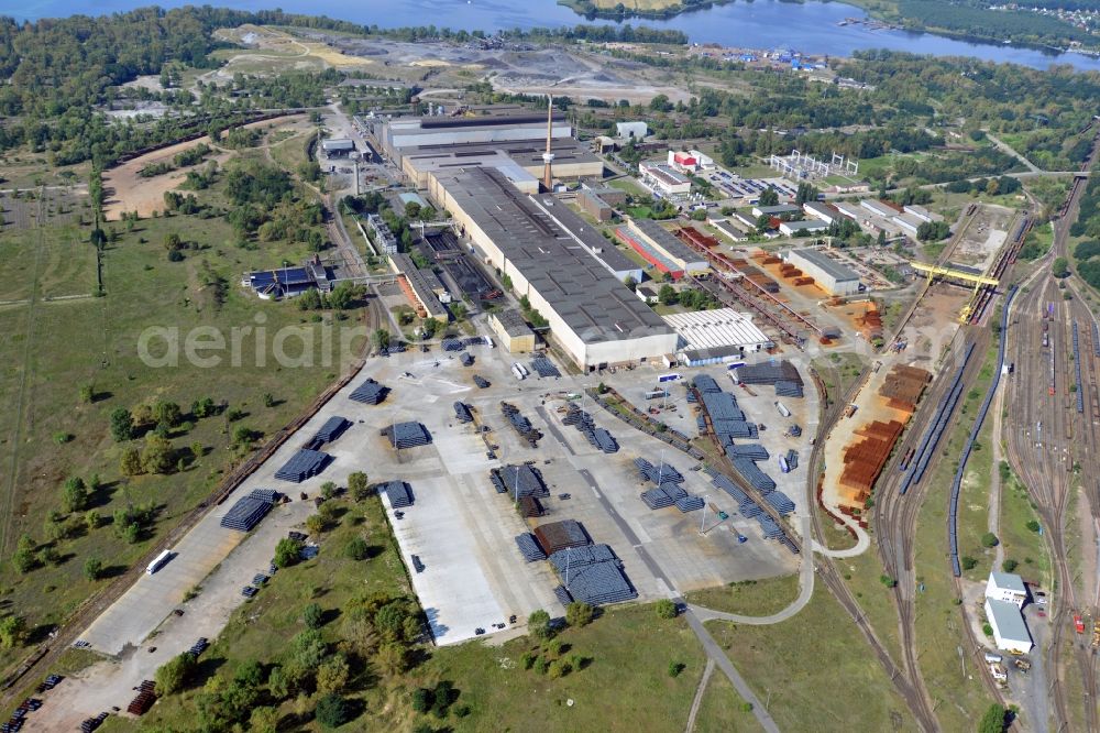 Aerial image Brandenburg Havel - Look at the production facility of B.E.S. Brandenburg Elektrostahlwerke GmbH in Brandenburg upon Havel in the federal state of Brandenburg