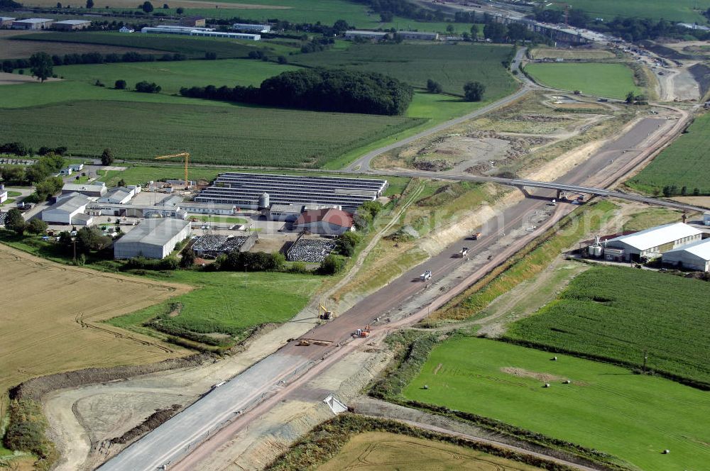 Aerial photograph Hastrungsfeld - Blick auf die Baustelle der A4 und der Strassenbrücke zwischen Hastrungsfeld und Burla. Der Neubau ist Teil des Projekt Nordverlegung / Umfahrung Hörselberge der Autobahn E40 / A4 in Thüringen bei Eisenach. Durchgeführt werden die im Zuge dieses Projektes notwendigen Arbeiten unter an derem von den Mitarbeitern der Niederlassung Weimar der EUROVIA Verkehrsbau Union sowie der Niederlassungen Abbruch und Erdbau, Betonstraßenbau, Ingenieurbau und TECO Schallschutz der EUROVIA Beton sowie der DEGES.