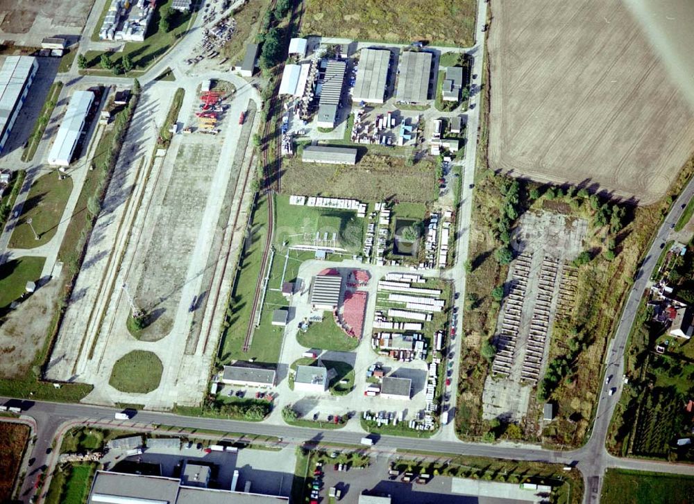 Hoppegarten from above - Propangasabfüllstation im Gewerbegebiet Hoppegarten an der B1.