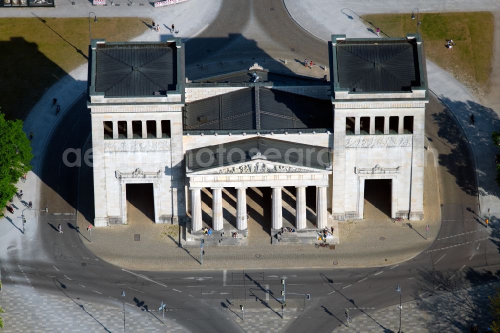 Aerial image München - Ensemble space Koenigsplatz in the inner city center in Munich in the state Bavaria, Germany