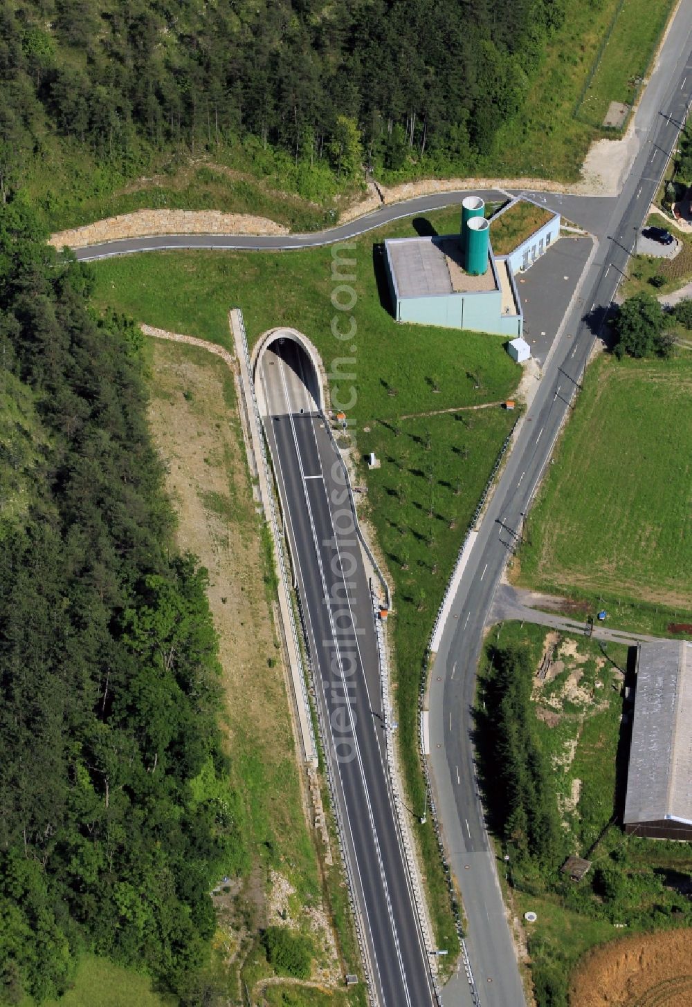 Aerial photograph Rudolstadt - View of the road tunnel Pörzbergtunnel in the district Schaala of the city Rudolstadt in the state of Thuringia. The road tunnel Pörzbergtunnel is a single - tube road tunnel, which serves as a local bypass the district Schaala