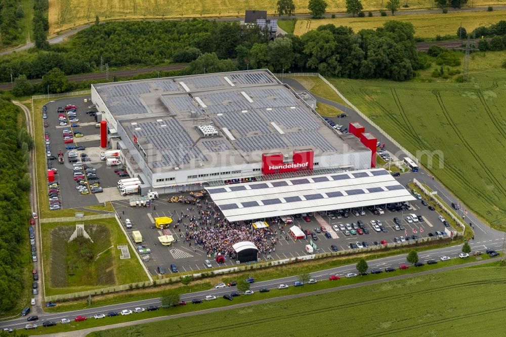 Hamm from the bird's eye view: Public Viewing Event - Handelshof occasion of the Football World Cup 2014 in Hamm in North Rhine-Westphalia