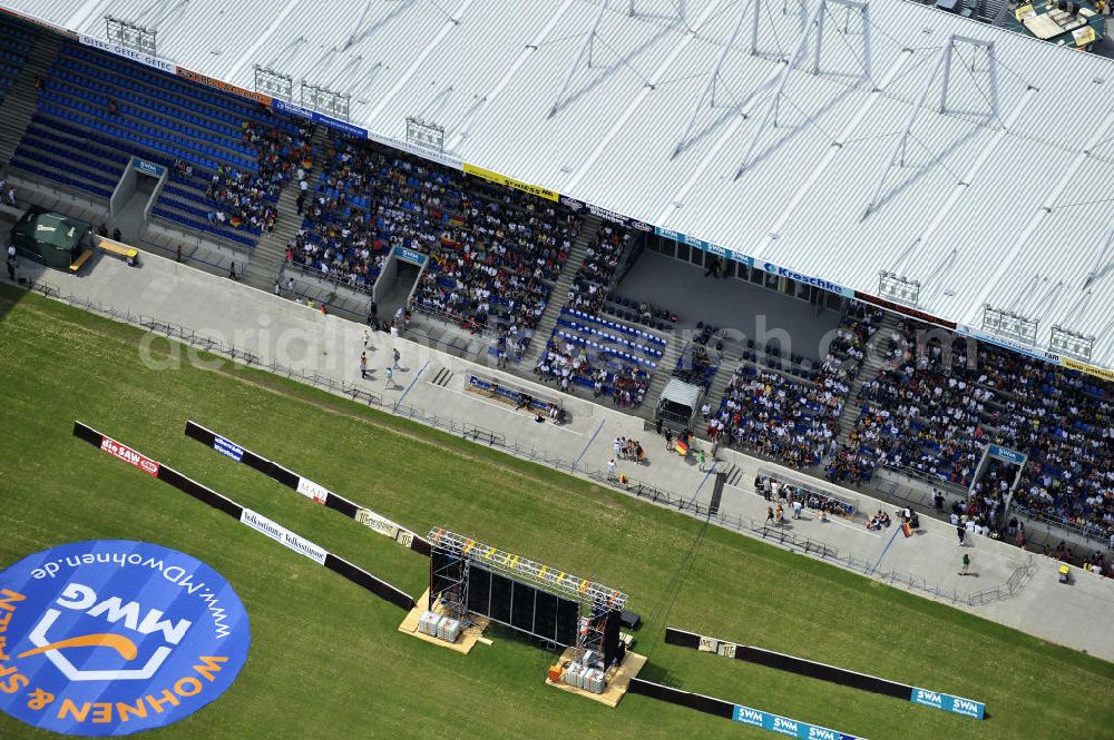 Aerial photograph Magdeburg - Public Viewing zum WM - Fußballspiel Deutschland gegen Serbien (0:1) im Stadion Magdeburg, der MCC - Arena. Public viewing for the World Cup - Germany football match against Serbia (0-1) in the stadium MCC Arena.