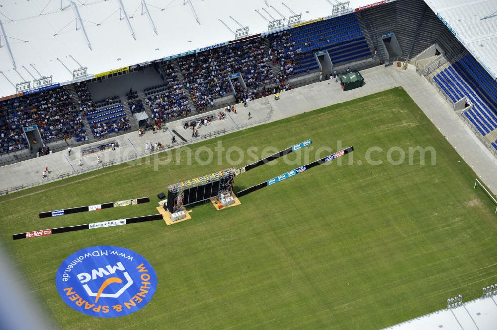 Aerial image Magdeburg - Public Viewing zum WM - Fußballspiel Deutschland gegen Serbien (0:1) im Stadion Magdeburg, der MCC - Arena. Public viewing for the World Cup - Germany football match against Serbia (0-1) in the stadium MCC Arena.