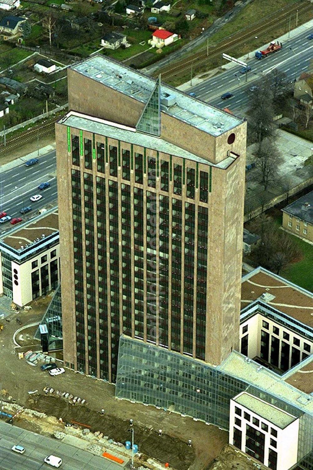 Berlin from above - Pyramide (Rhinstraße/Landsberger Allee)