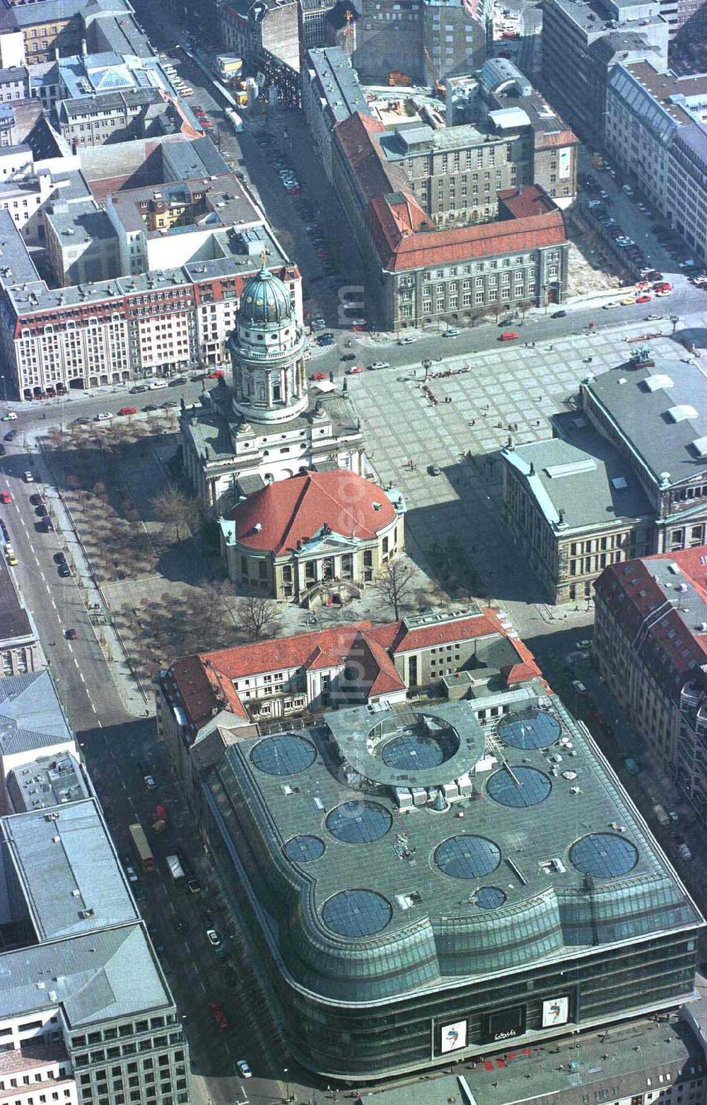 Berlin from the bird's eye view: Quartier 207 an der Friedrichstraße