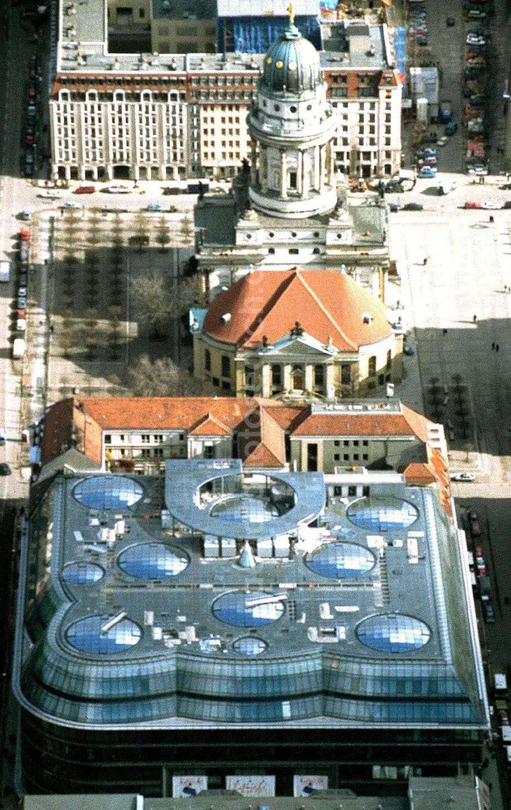 Berlin from the bird's eye view: Quartier 207 an der Friedrichstrasse in Berlin Mitte.