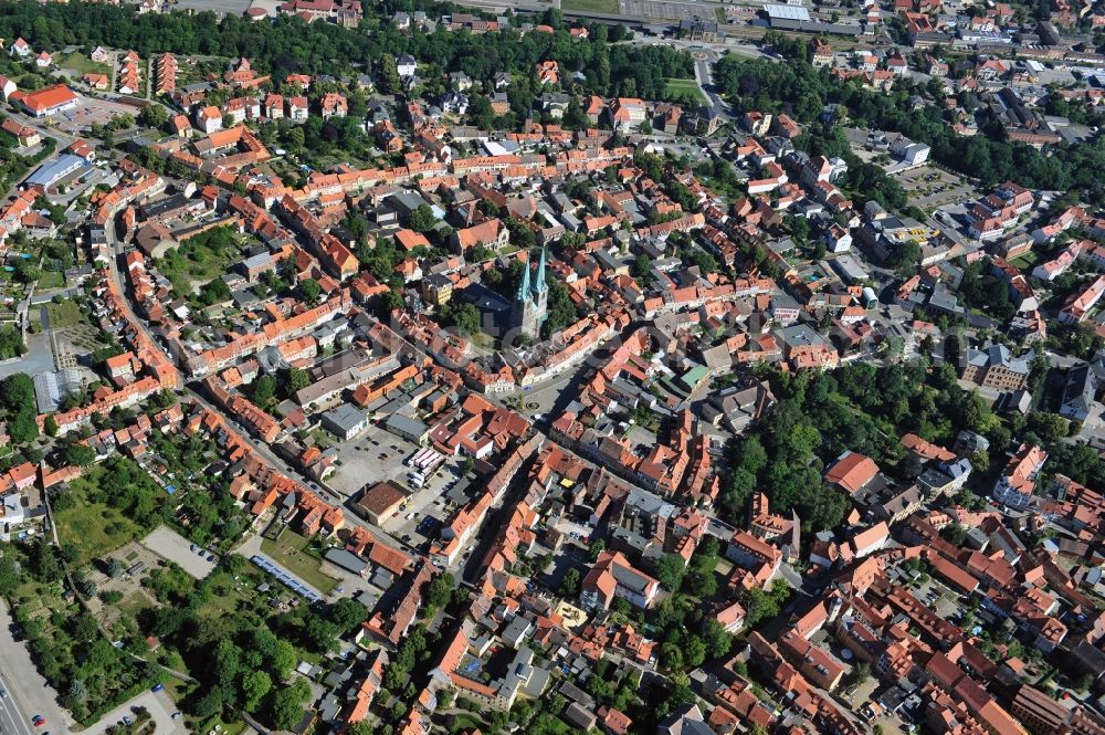 Quedlinburg from above - Quedlinburg in the state Saxony-Anhalt