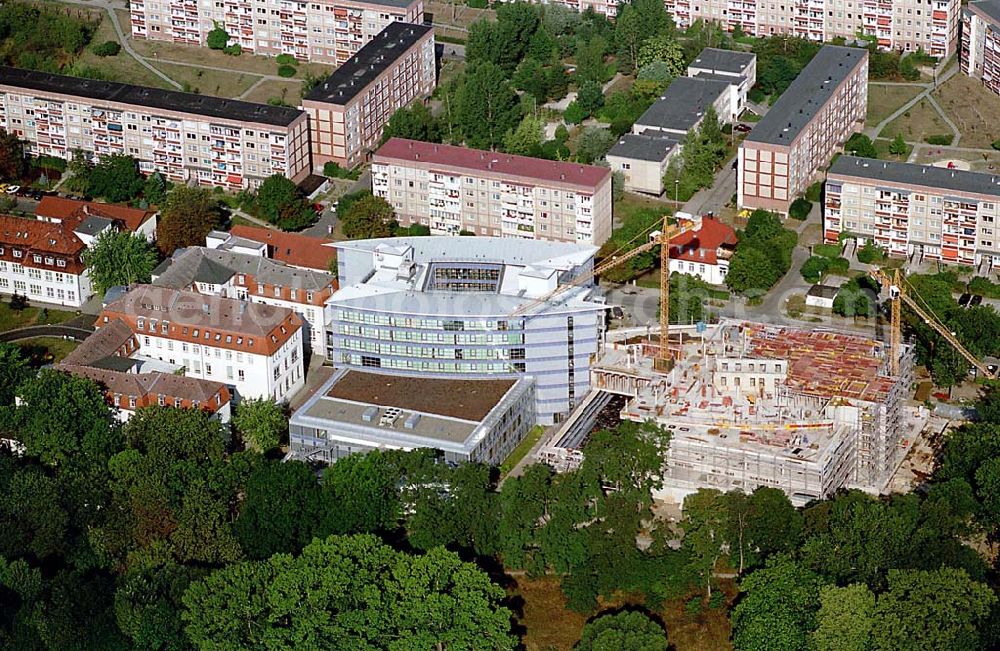 Quedlinburg / Sachsen-Anhalt from the bird's eye view: Quedlinburg / Sachsen-Anhalt Stadtteilansicht von Quedlinburg in Sachsen-Anhalt mit Blick auf Baustelle für den Neubau des Quedlinburger Krankenhauses