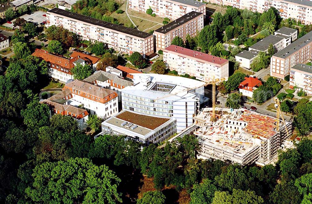 Aerial image Quedlinburg / Sachsen-Anhalt - Quedlinburg / Sachsen-Anhalt Stadtteilansicht von Quedlinburg in Sachsen-Anhalt mit Blick auf Baustelle für den Neubau des Quedlinburger Krankenhauses