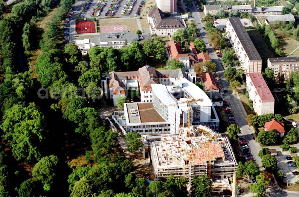 Quedlinburg / Sachsen-Anhalt from above - Quedlinburg / Sachsen-Anhalt Stadtteilansicht von Quedlinburg in Sachsen-Anhalt mit Blick auf Baustelle für den Neubau des Quedlinburger Krankenhauses