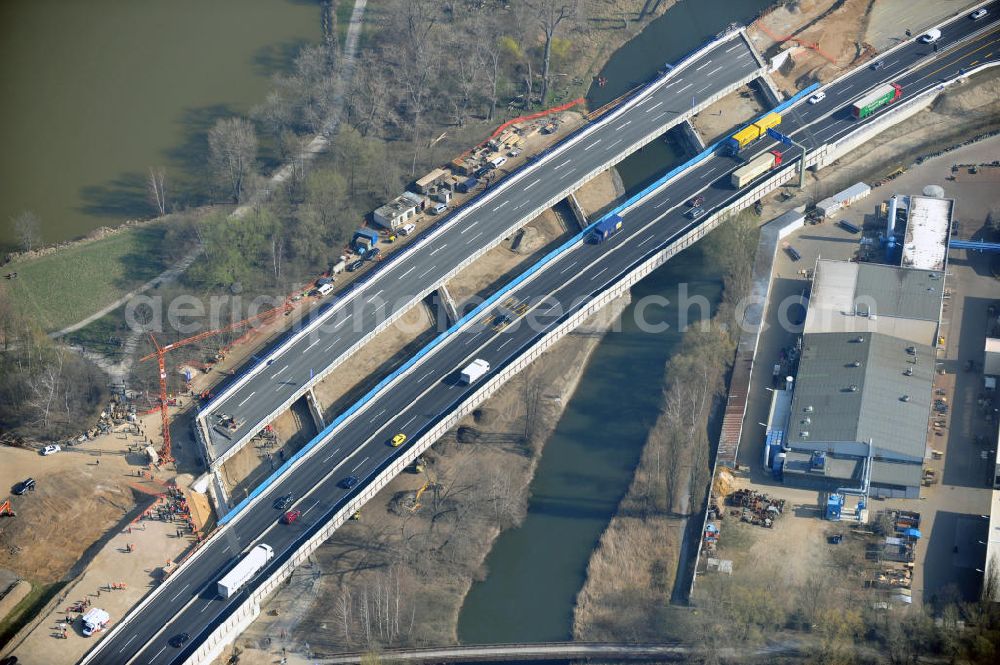 Braunschweig from above - View of the implementation and expansion of the motorway junction Brunswick-southwest along the freeway A29 / A 395 in Lower Saxony. The construction company EUROVIA built here are some new bridges. Owner is the Lower Saxony state authorities for road construction and transport