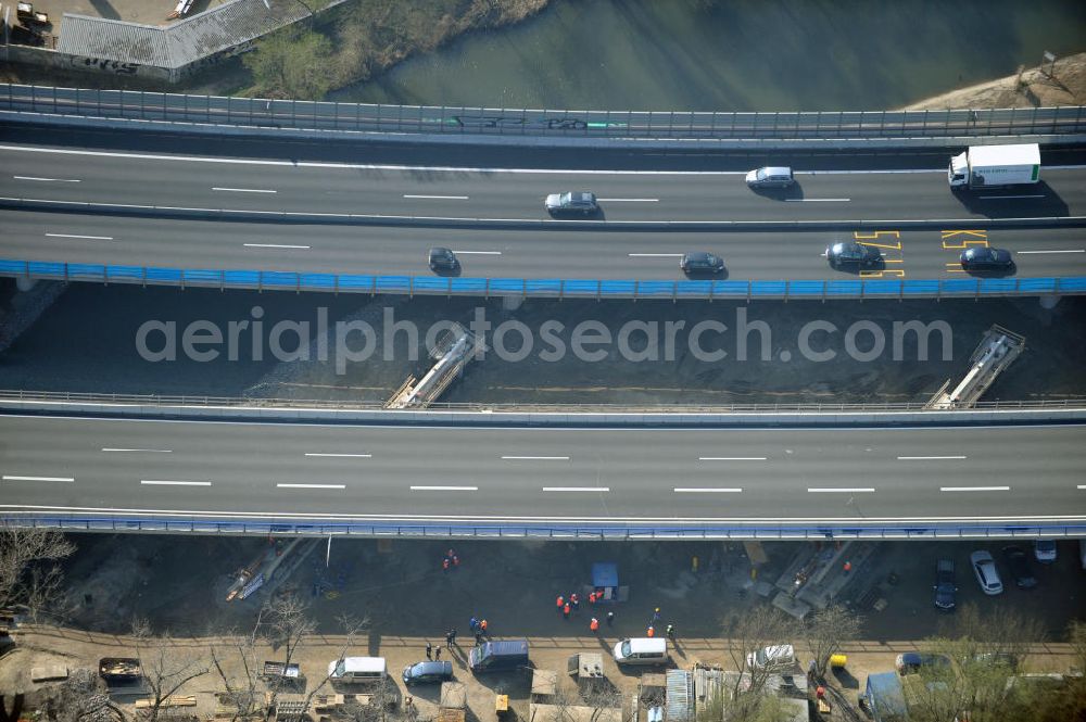 Braunschweig from above - View of the implementation and expansion of the motorway junction Brunswick-southwest along the freeway A29 / A 395 in Lower Saxony. The construction company EUROVIA built here are some new bridges. Owner is the Lower Saxony state authorities for road construction and transport