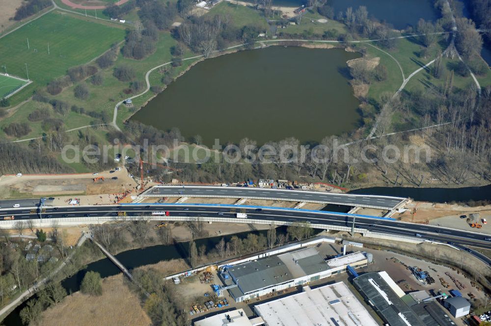 Aerial photograph Braunschweig - View of the implementation and expansion of the motorway junction Brunswick-southwest along the freeway A29 / A 395 in Lower Saxony. The construction company EUROVIA built here are some new bridges. Owner is the Lower Saxony state authorities for road construction and transport