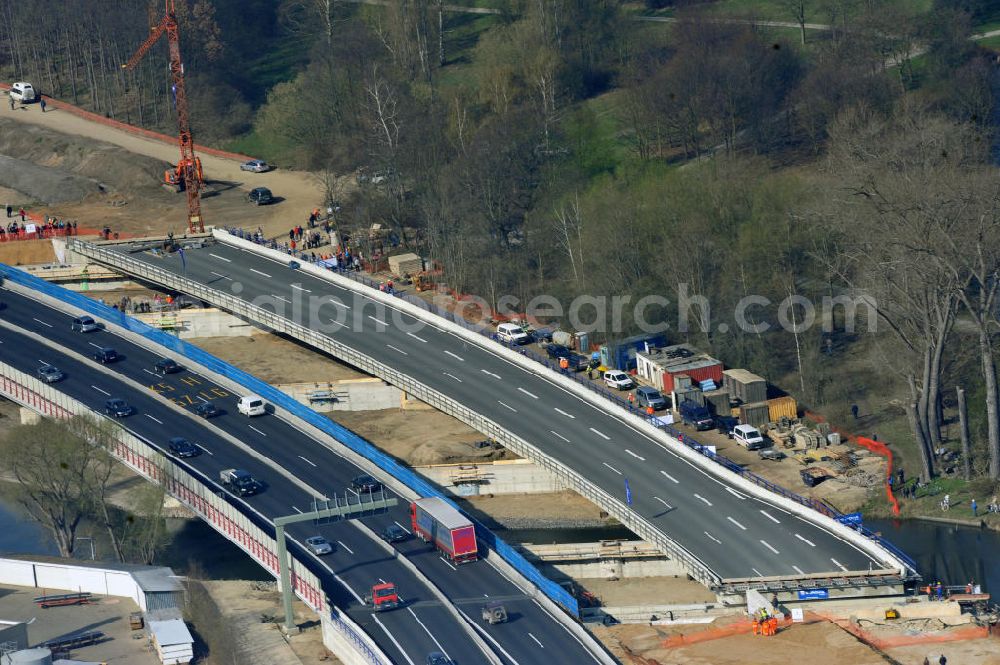 Braunschweig from the bird's eye view: View of the implementation and expansion of the motorway junction Brunswick-southwest along the freeway A29 / A 395 in Lower Saxony. The construction company EUROVIA built here are some new bridges. Owner is the Lower Saxony state authorities for road construction and transport