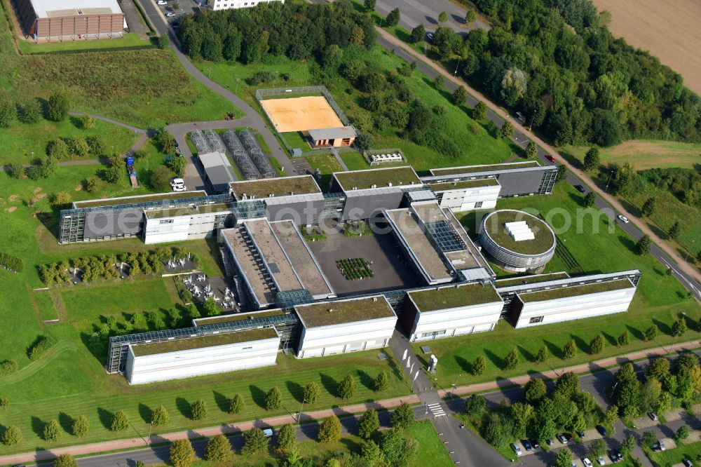 Remagen from above - Campus building of the university Hochschule Koblenz - Standort RheinAhrCampus on street Joseph-Rovan-Allee in the district Kripp in Remagen in the state Rhineland-Palatinate, Germany