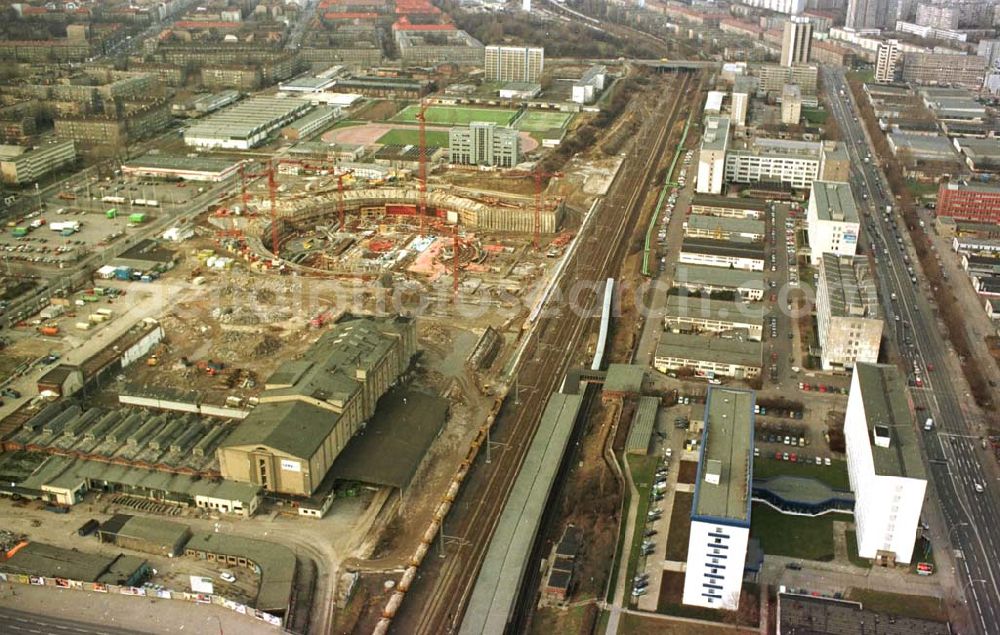 Aerial photograph Berlin - 13.02.95 Radsporthallenbau an der Landsberger Allee/ Storkower Straße