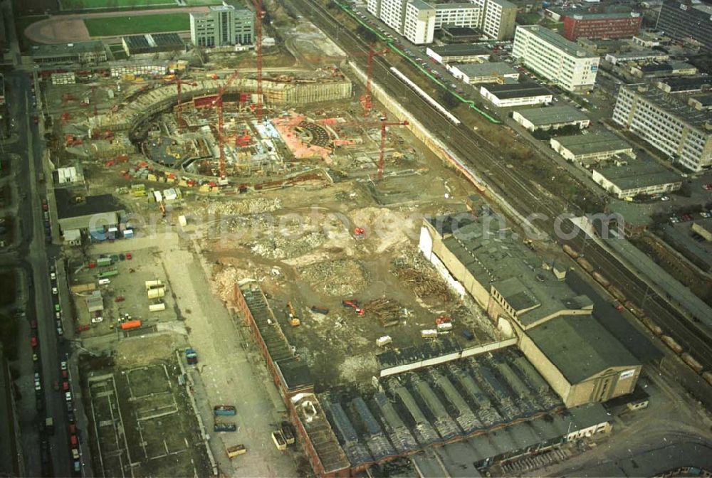 Aerial photograph Berlin - 13.02.95 Radsporthallenbau an der Landsberger Allee/ Storkower Straße