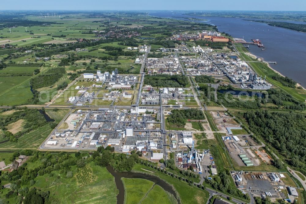 Aerial image Stade - Refinery equipment and management systems on the factory premises of the chemical manufacturers of Fa. Dow Chemical,and Olin in Stade in the state Lower Saxony, Germany