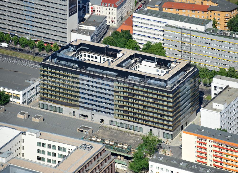 Aerial image Berlin Mitte - Blick auf das neu errichtete Ramada / O2 Hotel Berlin an der Karl-Liebknecht-Straße 32. View the newly built Ramada Hotel Berlin-Alexanderplatz at the Karl-Liebknecht-Strasse 32 in the Mitte district.