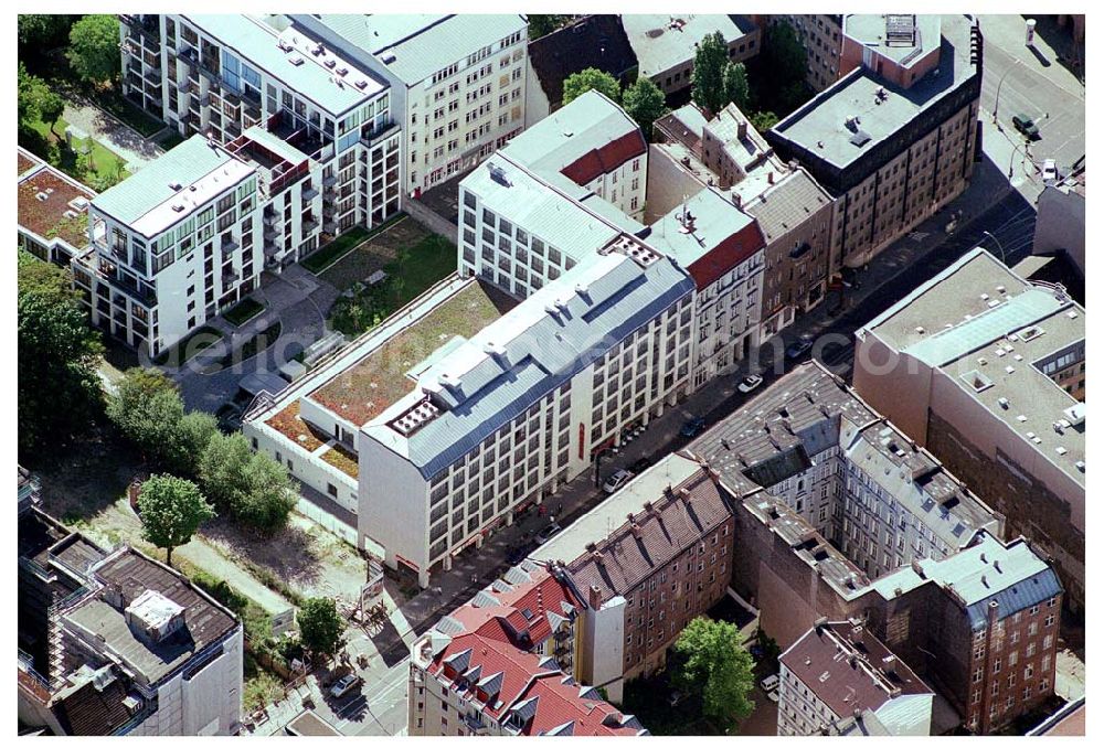 Aerial image Berlin - Mitte - 29.05.04 BERLIN-MITTE Ramada Hotel in Berlin-Mitte an der Chausseestraße 118 in 10115 BERLIN.