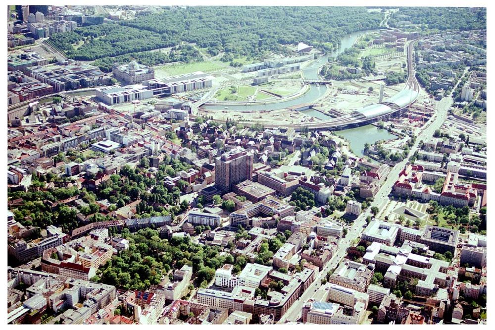 Aerial photograph Berlin - Mitte - 29.05.04 BERLIN-MITTE Ramada Hotel in Berlin-Mitte an der Chausseestraße 118 in 10115 BERLIN