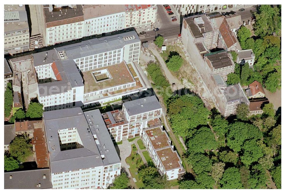 Aerial image Berlin - Mitte - 29.05.04 BERLIN-MITTE Ramada Hotel in Berlin-Mitte an der Chausseestraße 118 in 10115 BERLIN