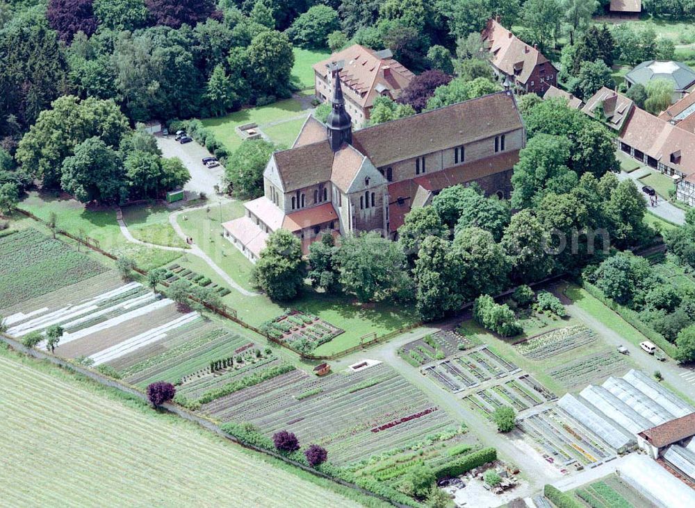 Braunschweig from above - Gelände der Biologischen Bundesanstalt für Land- und Forstwirtschaft am Messeweg 11 / 12 in 38104 Braunschweig