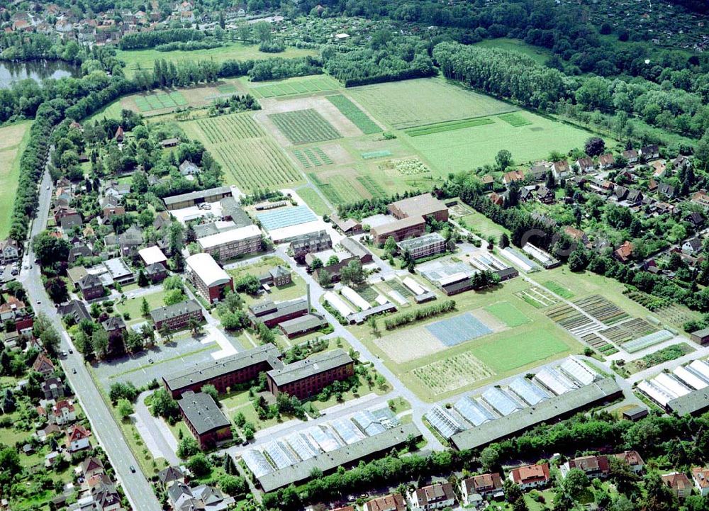 Aerial image Braunschweig - Gelände der Biologischen Bundesanstalt für Land- und Forstwirtschaft am Messeweg 11 / 12 in 38104 Braunschweig