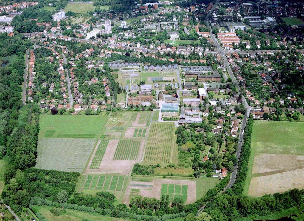 Braunschweig from the bird's eye view: Gelände der Biologischen Bundesanstalt für Land- und Forstwirtschaft am Messeweg 11 / 12 in 38104 Braunschweig