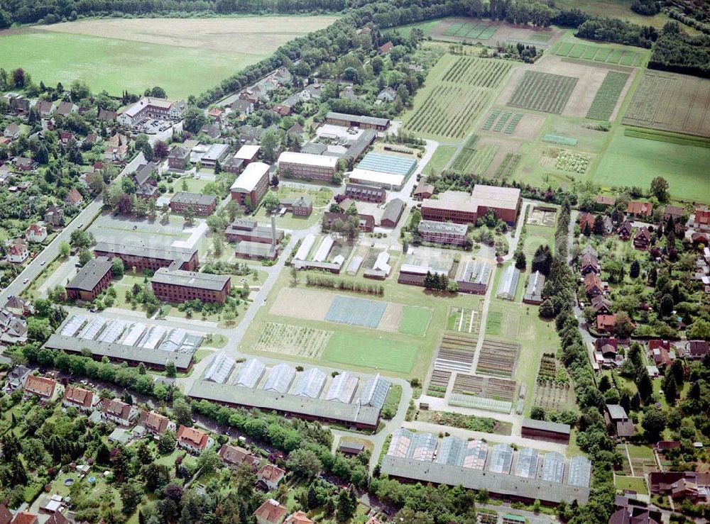 Braunschweig from above - Gelände der Biologischen Bundesanstalt für Land- und Forstwirtschaft am Messeweg 11 / 12 in 38104 Braunschweig