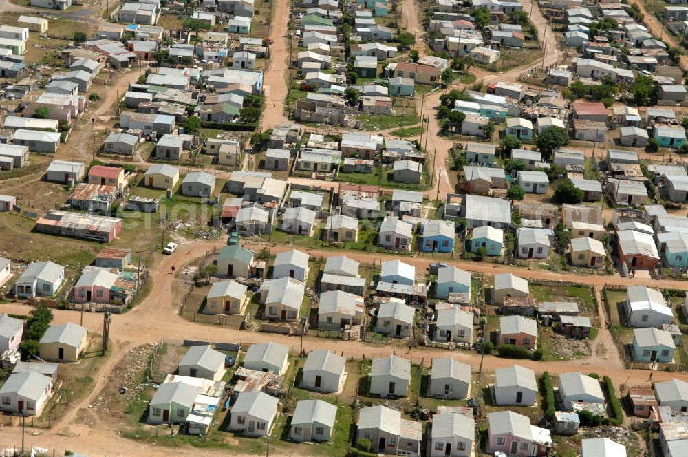 Aerial image Port Elezabeth - Blick auf Wohnsiedlungen der vorwiegend schwarzen Bevölkerung im sozialen Randbezirk Gqebera von Port Elizabeth. The Walmer township Gqebera is the oldest township in Port Elizabeth.