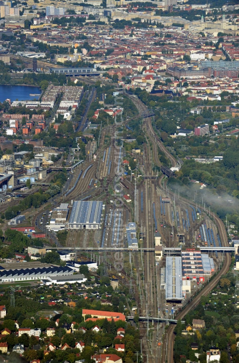 Berlin from the bird's eye view: View of the railway yard and depot Rummelsburg of the Deutsche Bahn AG in Berlin - Lichtenberg