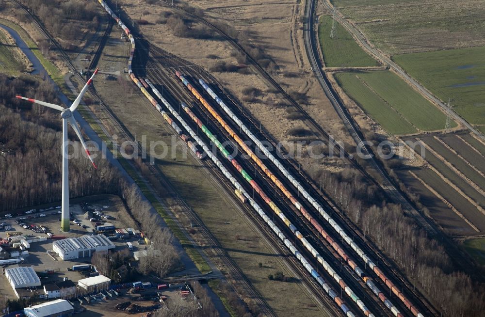 Bremerhaven from above - Marshalling yard and freight station of the Deutsche Bahn in Bremerhaven in the state Bremen