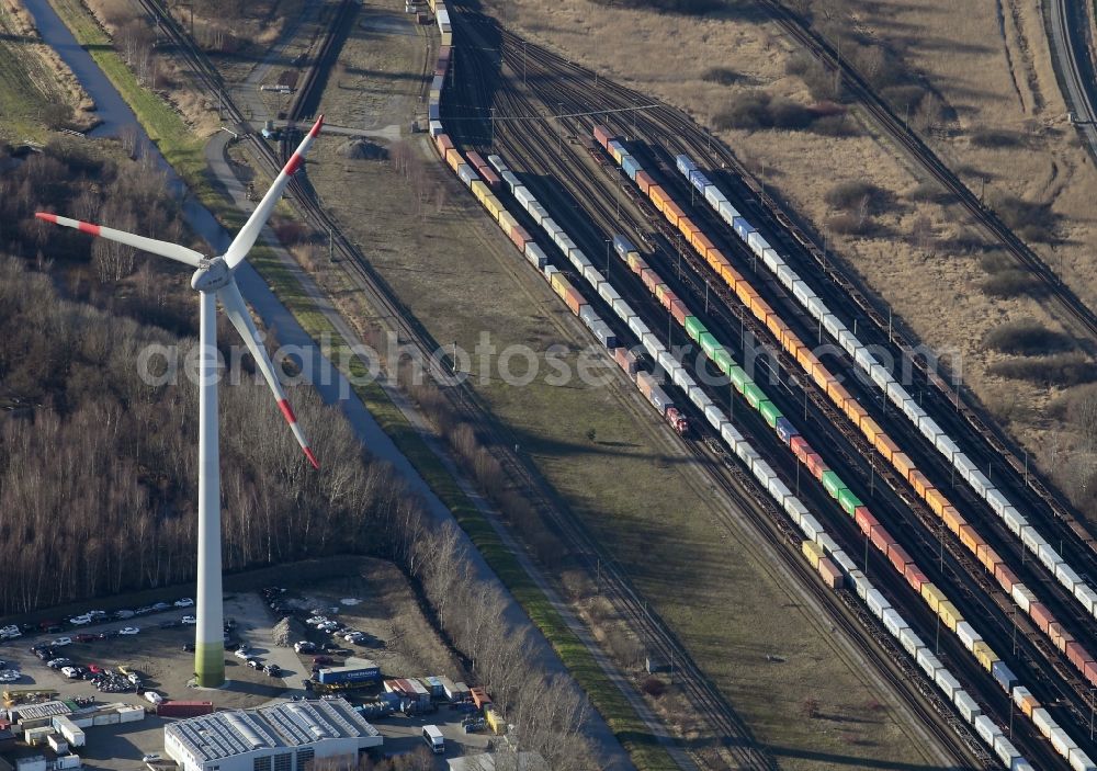 Bremerhaven from the bird's eye view: Marshalling yard and freight station of the Deutsche Bahn in Bremerhaven in the state Bremen