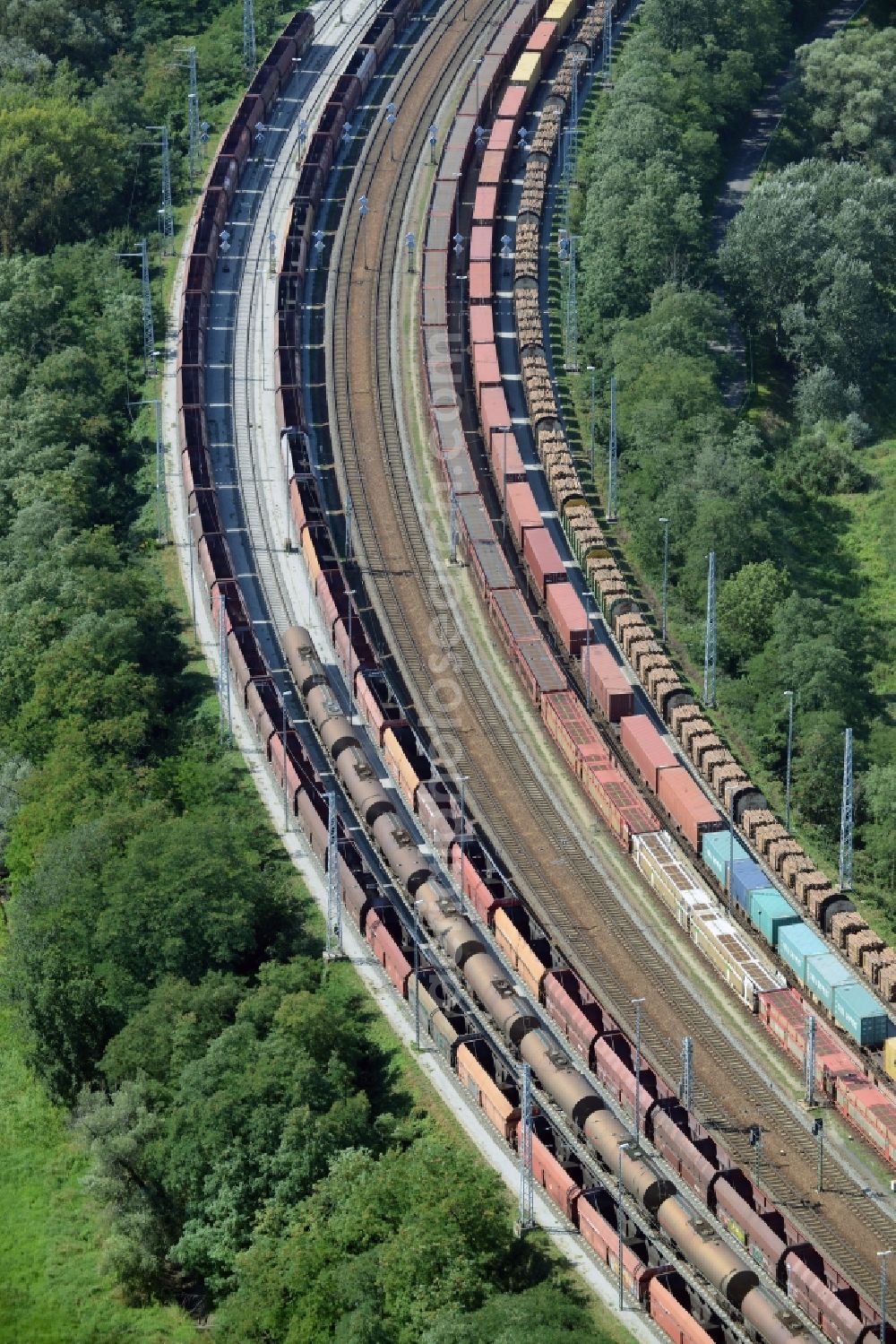 Aerial image Frankfurt (Oder) - Marshalling yard and freight station of the Deutsche Bahn in Frankfurt (Oder) in the state Brandenburg