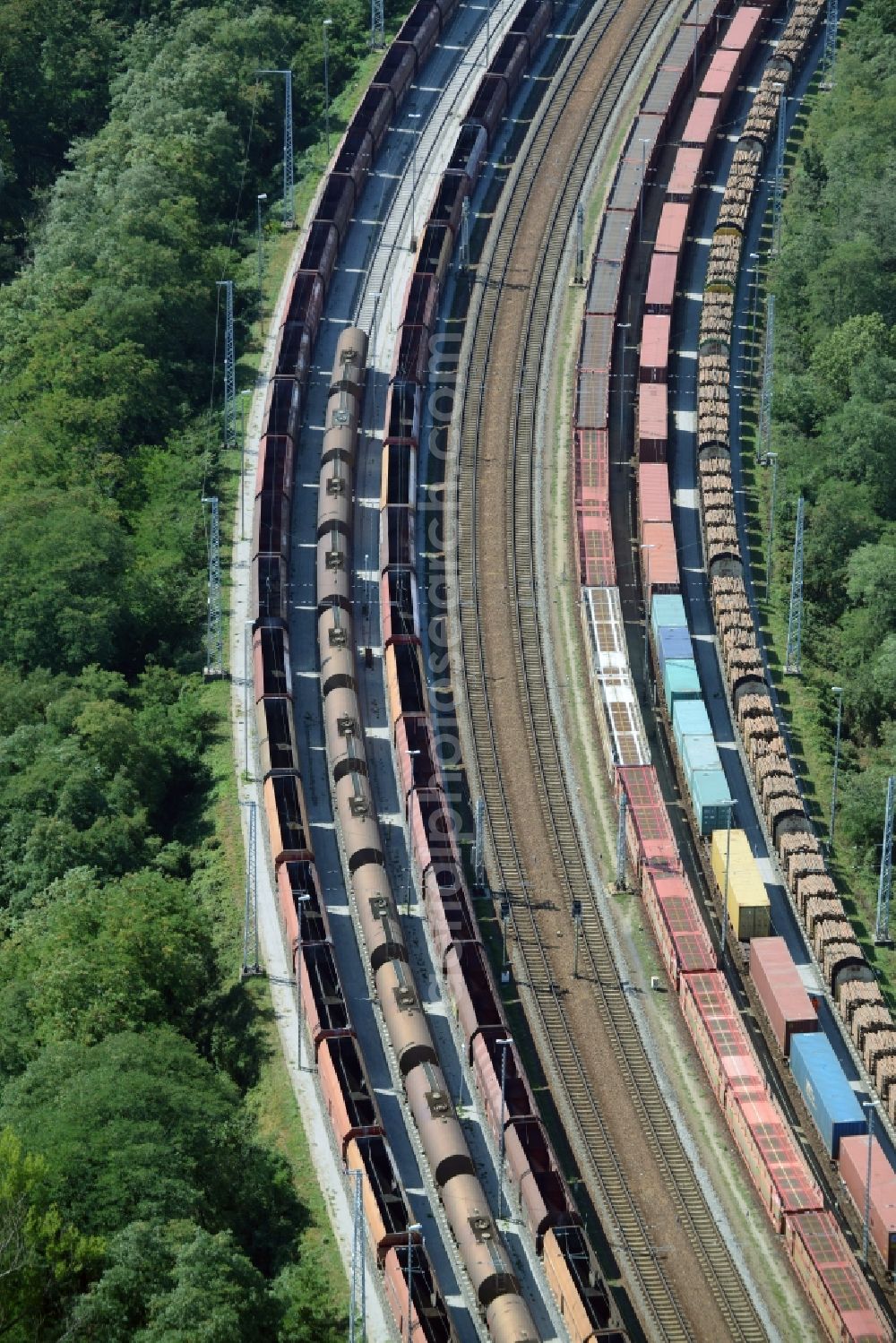 Frankfurt (Oder) from above - Marshalling yard and freight station of the Deutsche Bahn in Frankfurt (Oder) in the state Brandenburg