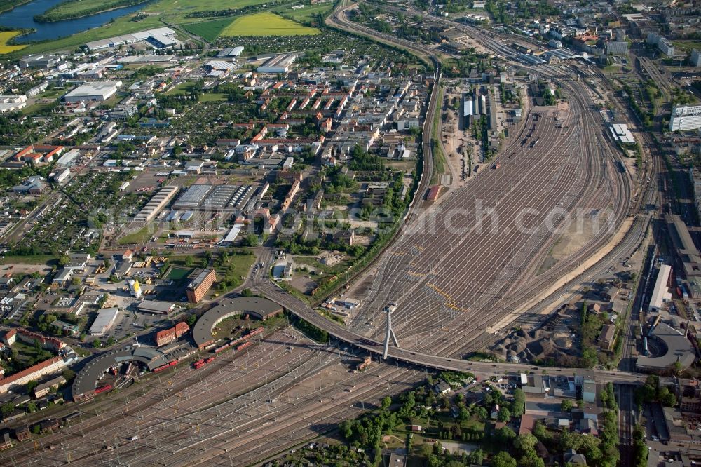 Halle (Saale) from above - Marshalling yard and freight station of the Deutsche Bahn in Halle (Saale) in the state Saxony-Anhalt, Germany