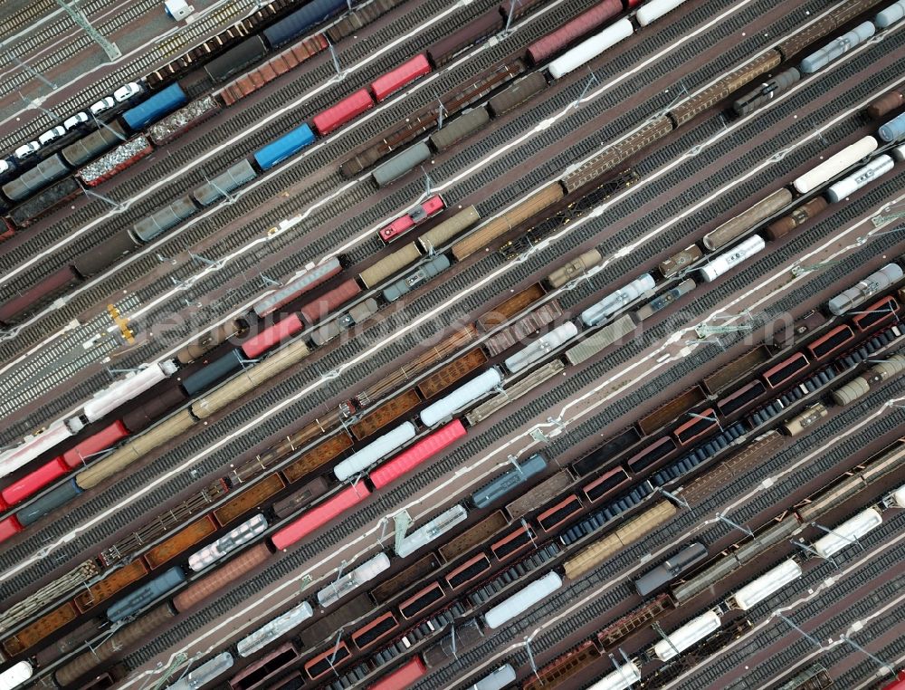 Halle (Saale) from above - Marshalling yard and freight station of the Deutsche Bahn in Halle (Saale) in the state Saxony-Anhalt, Germany