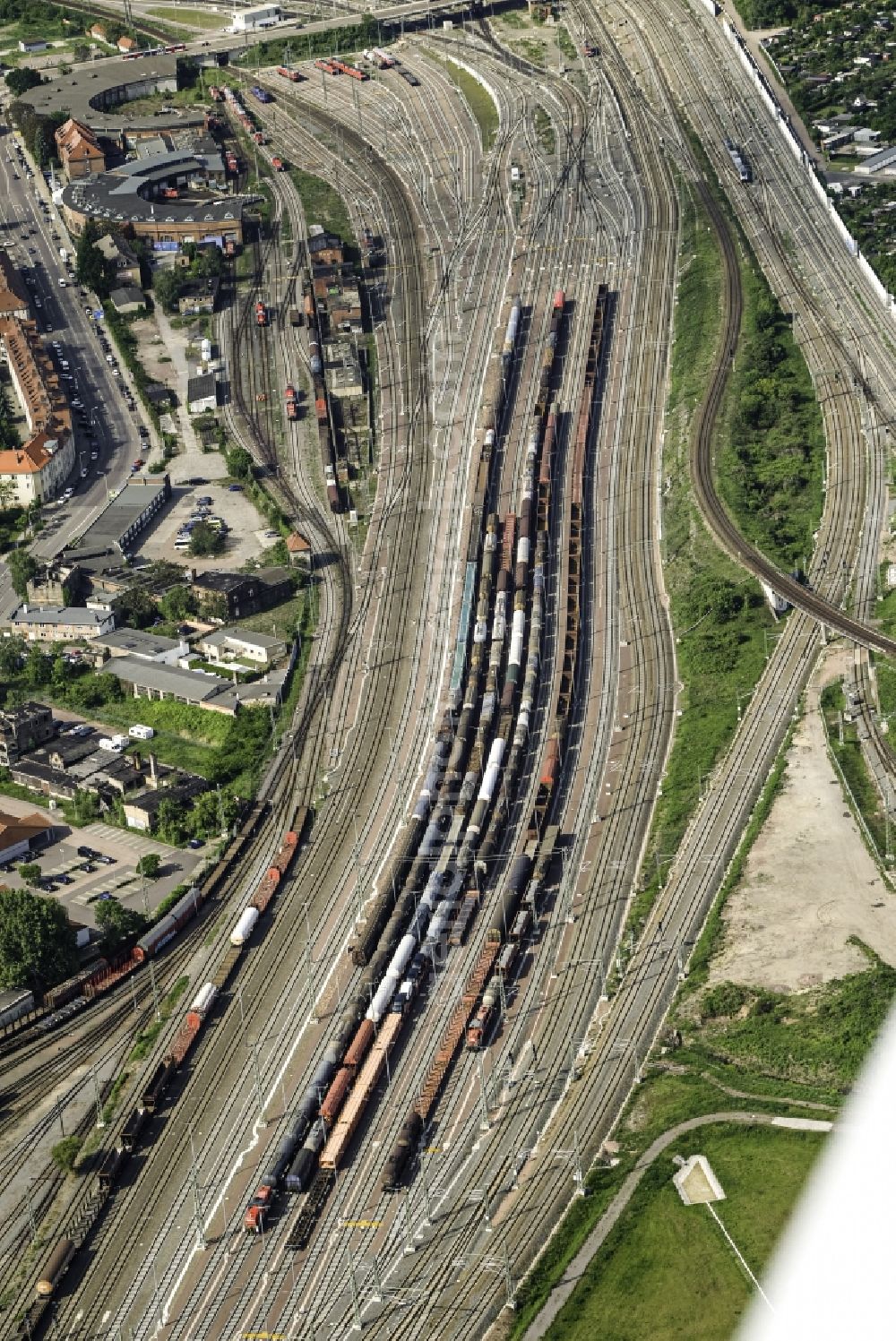 Halle (Saale) from above - Marshalling yard and freight station of the Deutsche Bahn in Halle (Saale) in the state Saxony-Anhalt, Germany