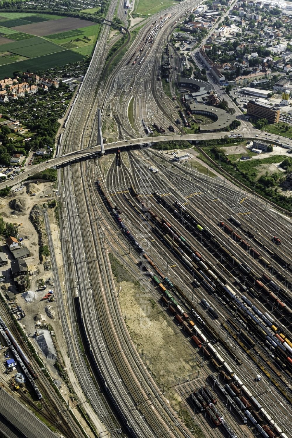 Halle (Saale) from above - Marshalling yard and freight station of the Deutsche Bahn in Halle (Saale) in the state Saxony-Anhalt, Germany