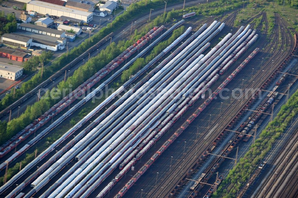 Hamm from the bird's eye view: Marshalling yard and freight station of the Deutsche Bahn in Hamm in the state North Rhine-Westphalia