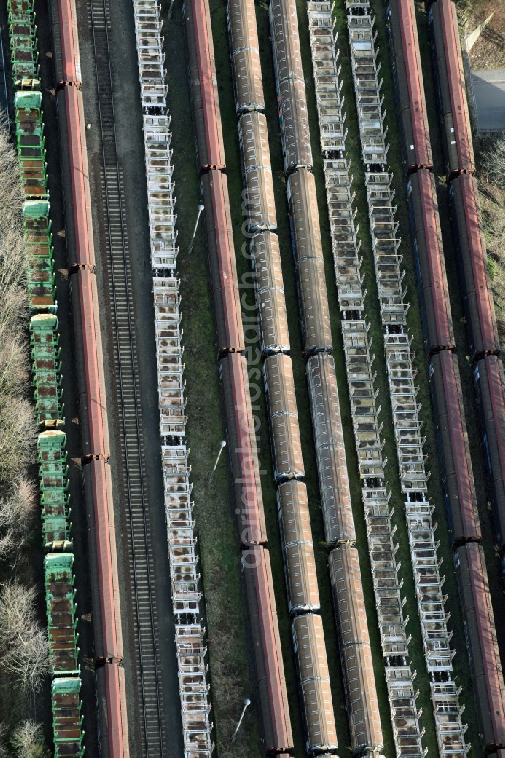 Meuselwitz from above - Marshalling yard and freight station of the Deutsche Bahn in Meuselwitz in the state Thuringia