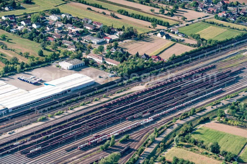 Aerial photograph Offenburg - Marshalling yard and freight station of the Deutsche Bahn in Offenburg in the state Baden-Wurttemberg, Germany